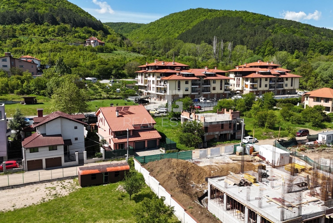 AURA HILL - ап. 8 - 0