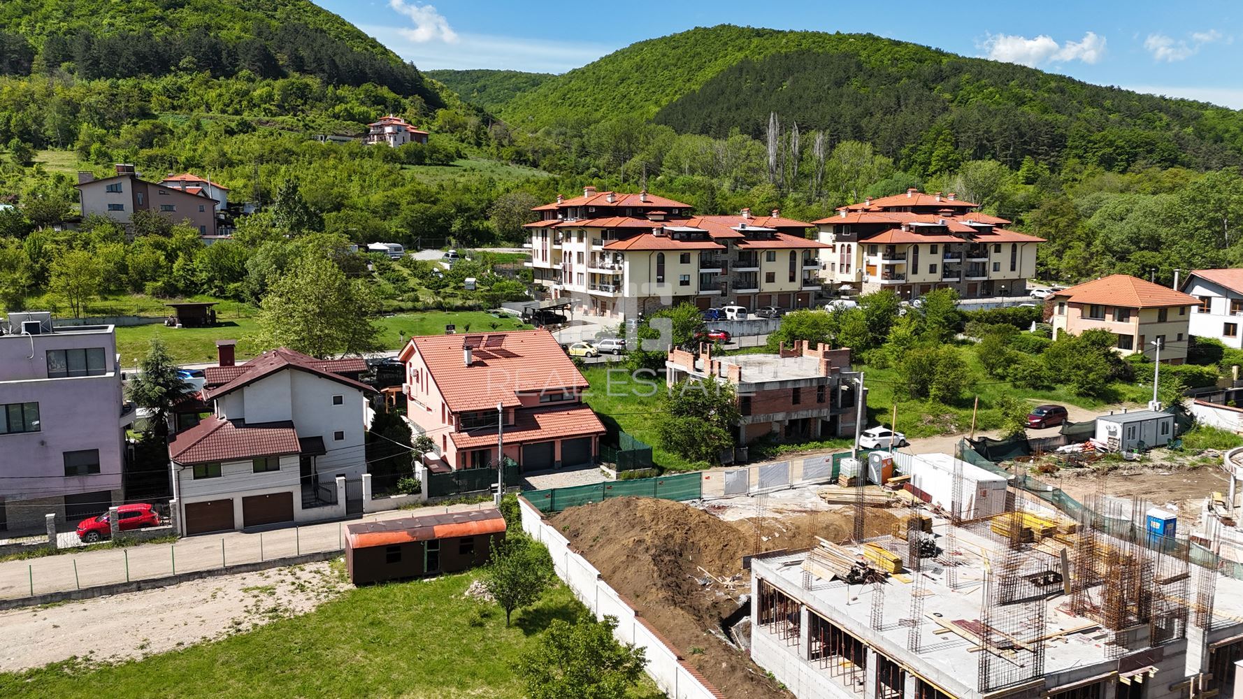 AURA HILL - ап. 8 - 0