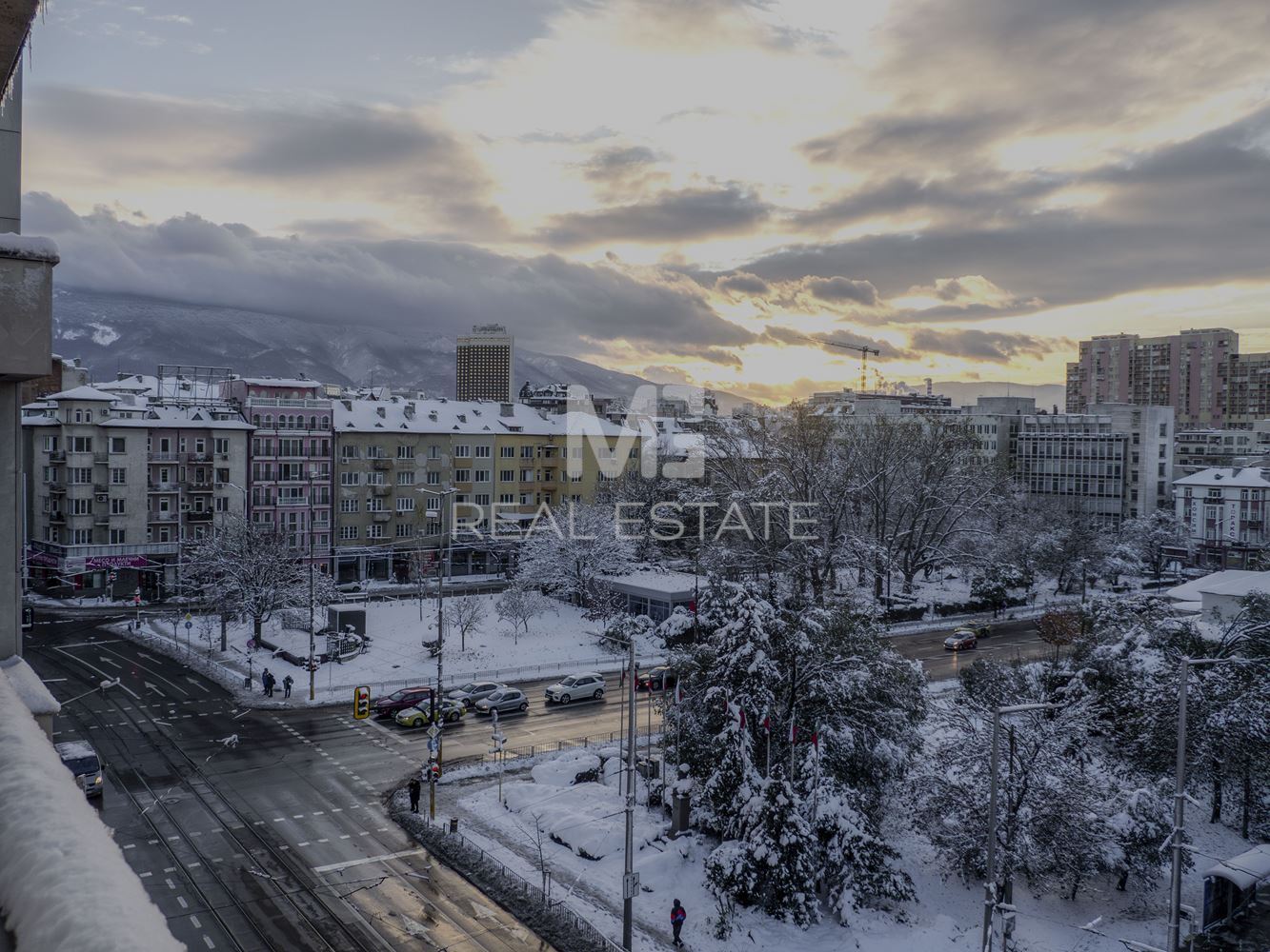 3-стаен ап. - бул. Христо Ботев - 0