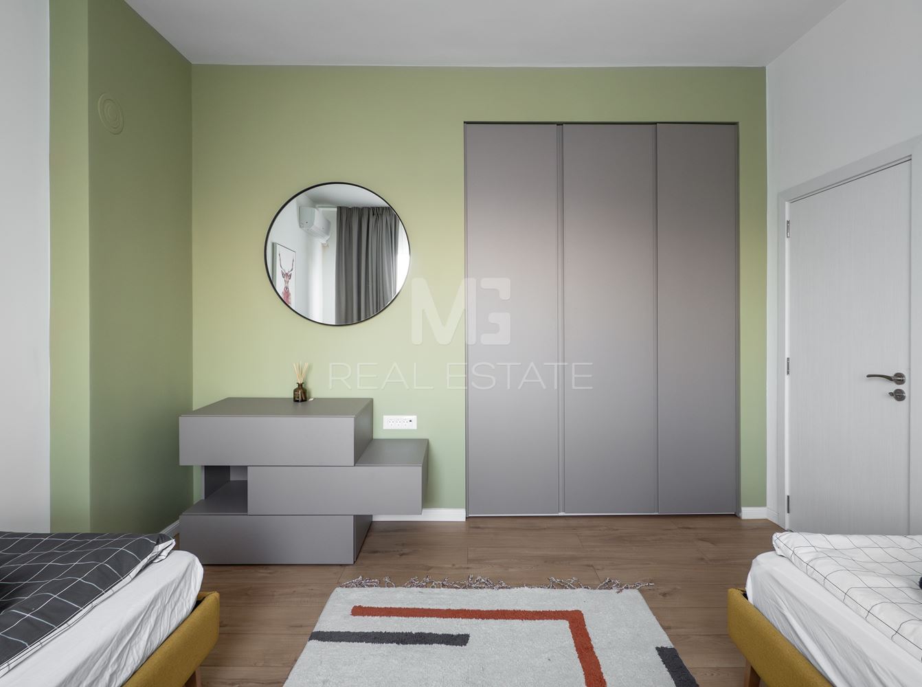 3-стаен ап. - бул. Христо Ботев - 0