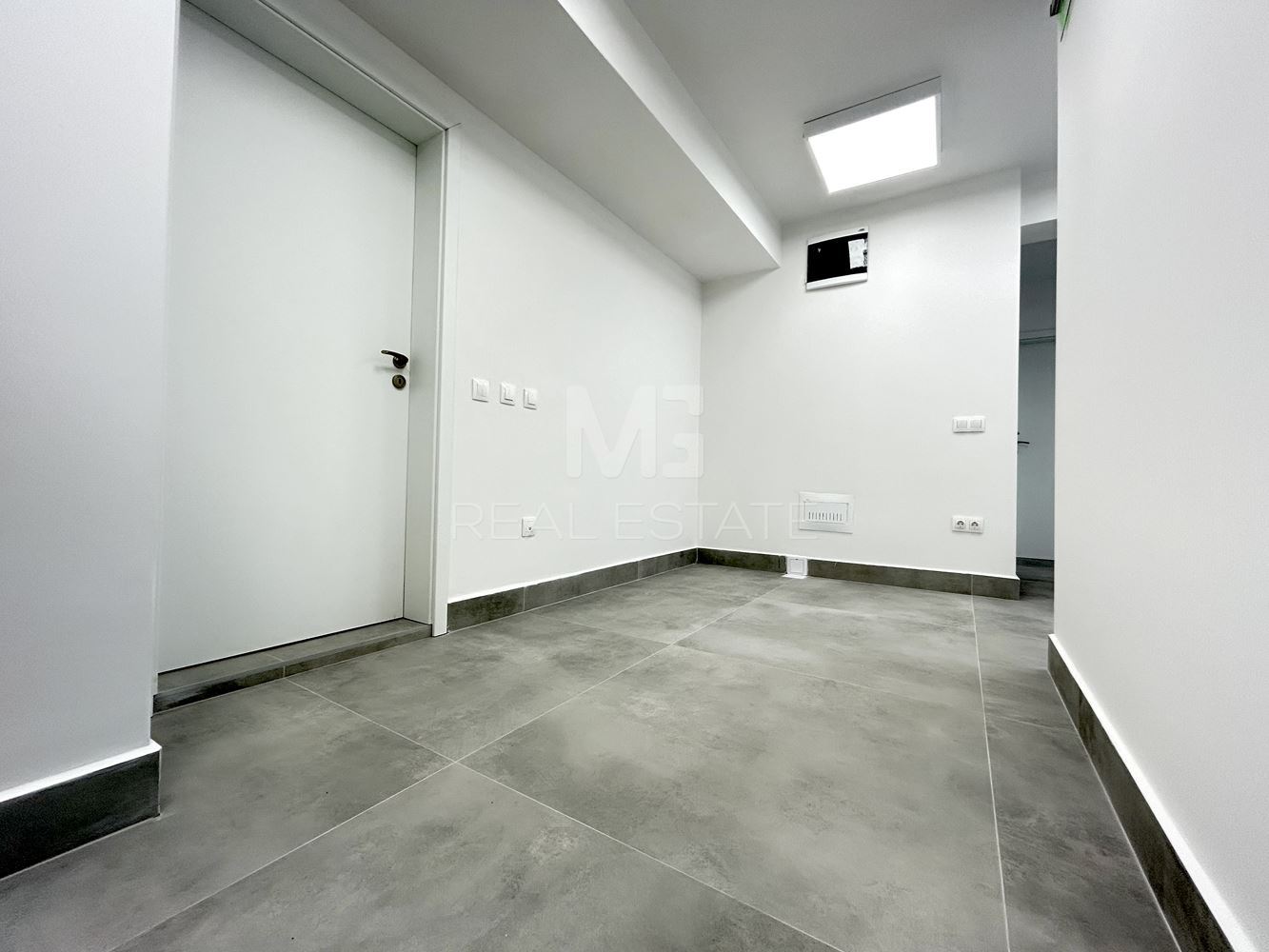 Медицински център, кв. Дървеница - 0