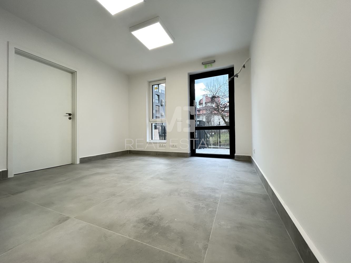 Медицински център, кв. Дървеница - 0