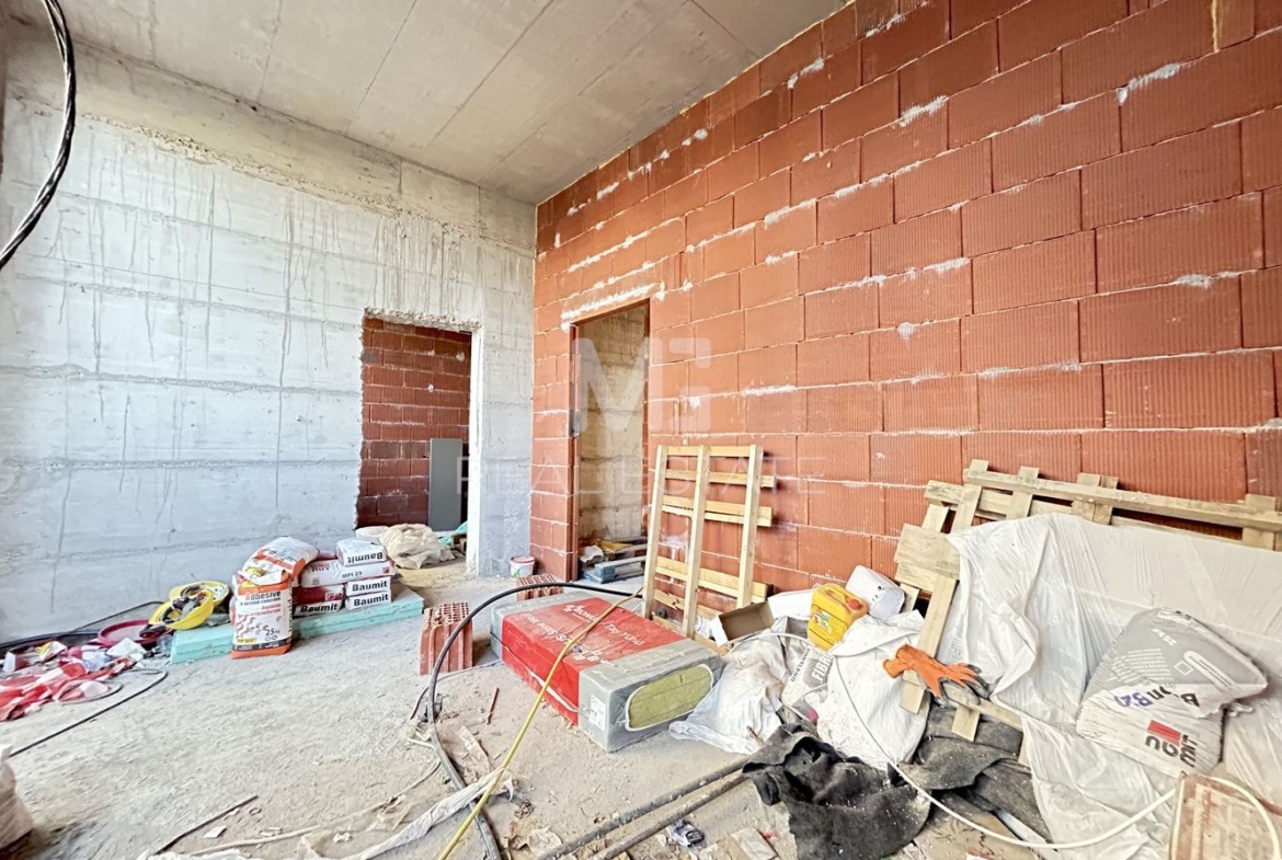 ОФИС, кв.Малинова долина - 0