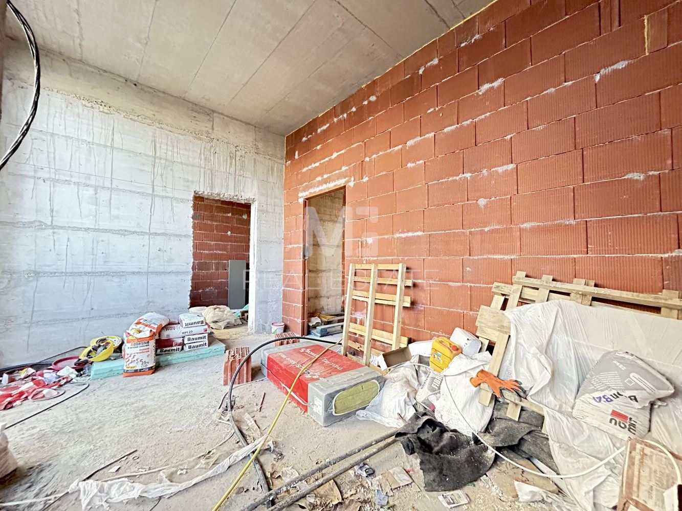 ОФИС, кв.Малинова долина - 0