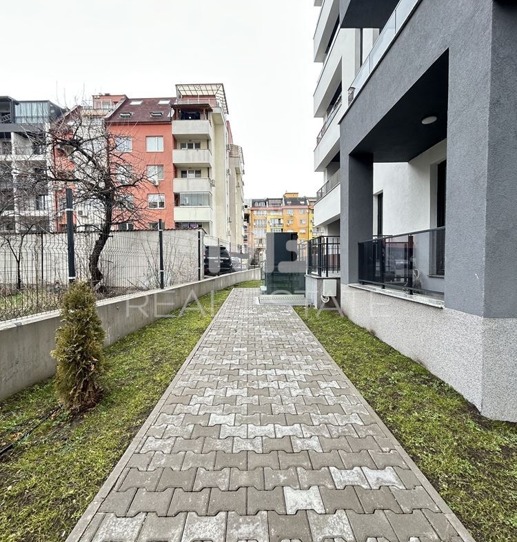 Медицински център, кв. Младост 2 - 0