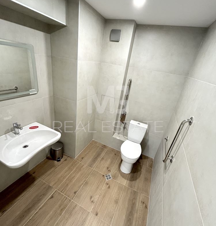 Медицински център, кв. Младост 2 - 0