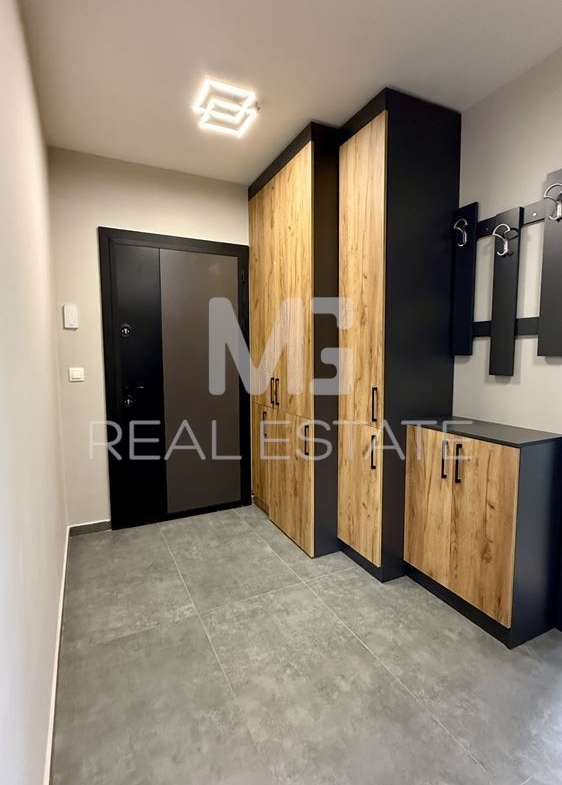 3-стаен апартамент под наем кв. Дървеница - 0