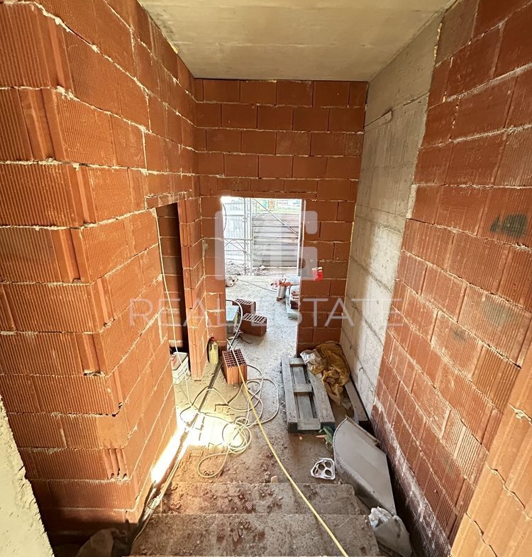 ОФИС, кв.Малинова долина - 0