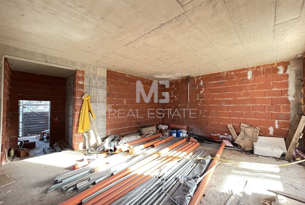 ОФИС, кв.Малинова долина - 0