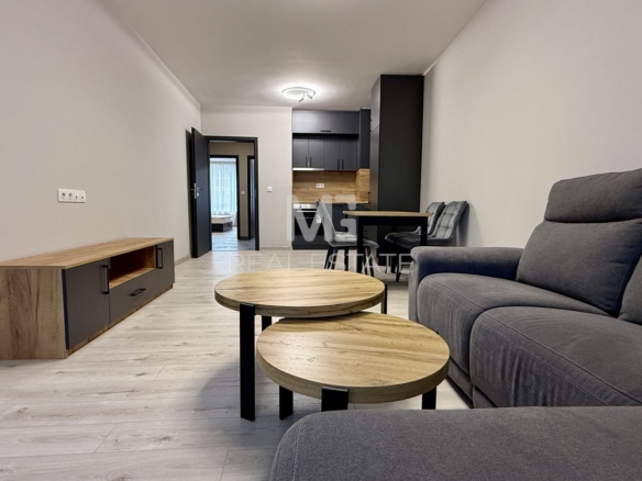 3-стаен апартамент под наем кв. Дървеница - 0