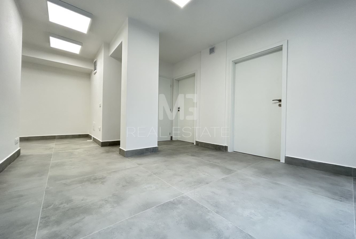 Медицински център, кв. Младост 2 - 0