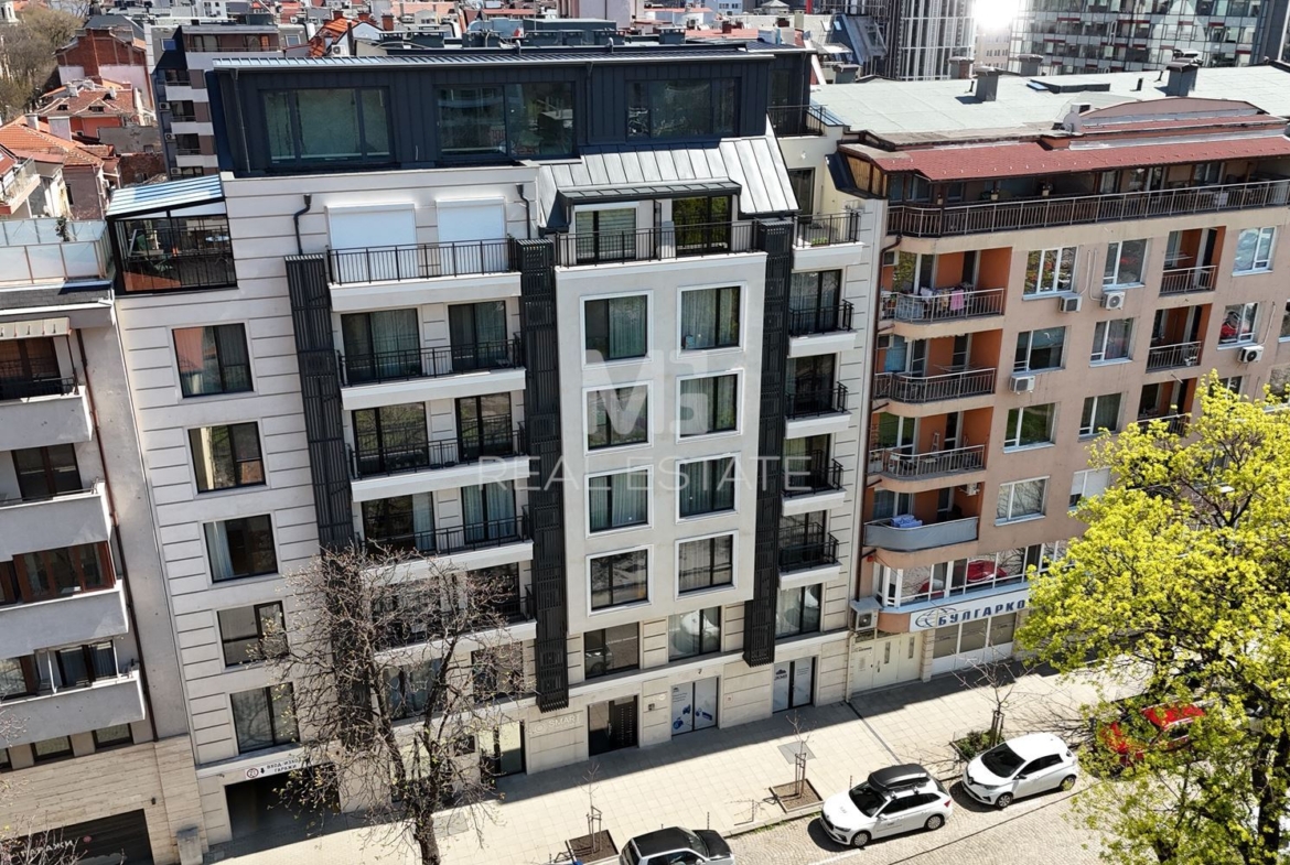 Светъл 3-стаен апартамент под наем на ул. „Одрин“ 102 - 0