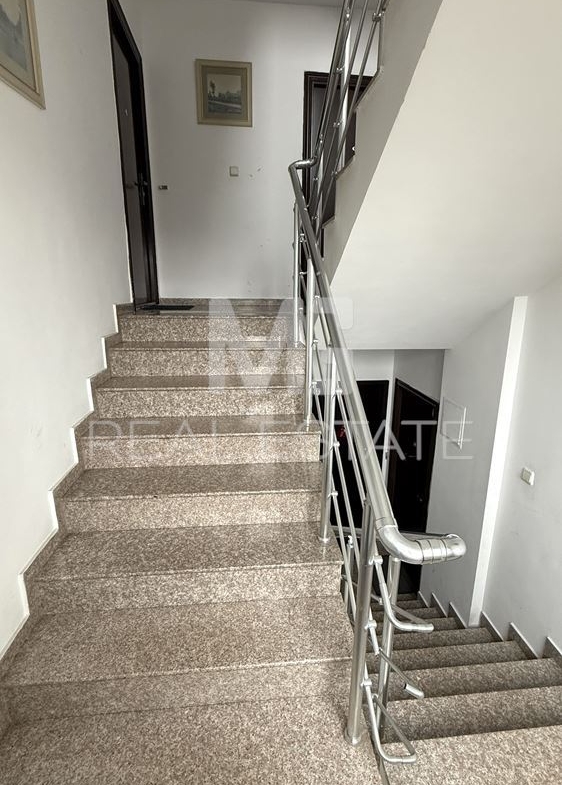 3 - стаен с отделна кухня - м-т Гърдова глава - Бояна - 0