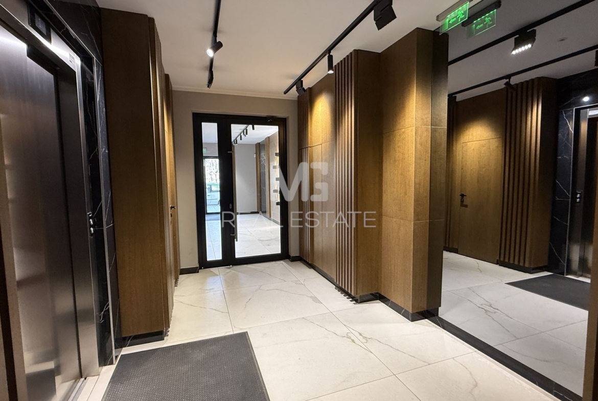 Светъл 3-стаен апартамент под наем на ул. „Одрин“ 102 - 0