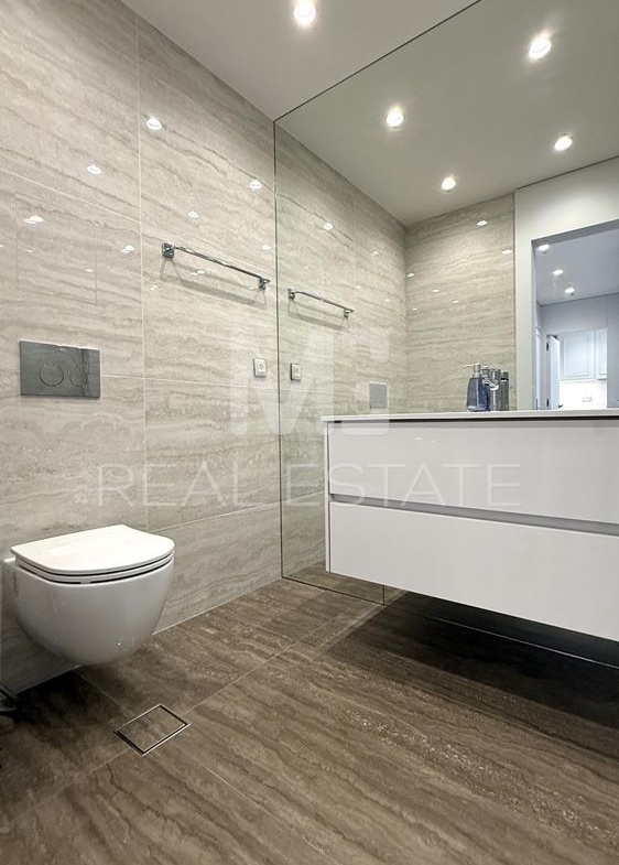 Светъл 3-стаен апартамент под наем на ул. „Одрин“ 102 - 0