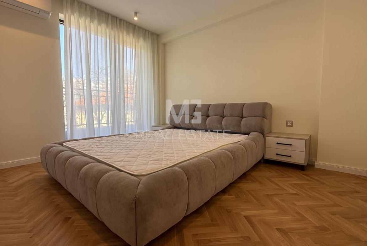 Светъл 3-стаен апартамент под наем на ул. „Одрин“ 102 - 0