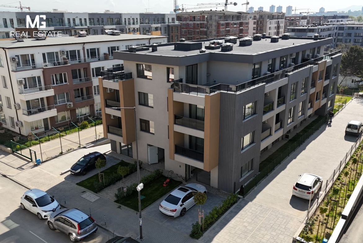 Луксозен 3-стаен - кв. Малинова долина - 0