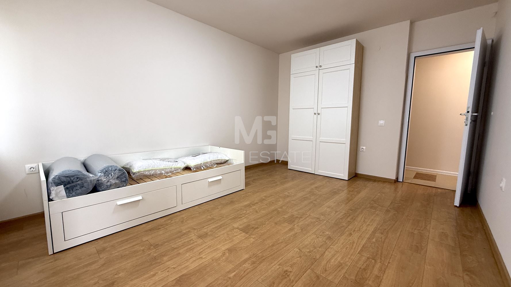 3 - стаен с отделна кухня - м-т Гърдова глава - Бояна - 0