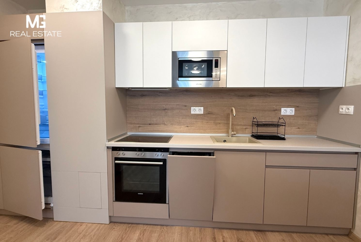 Луксозен 3-стаен - кв. Малинова долина - 0