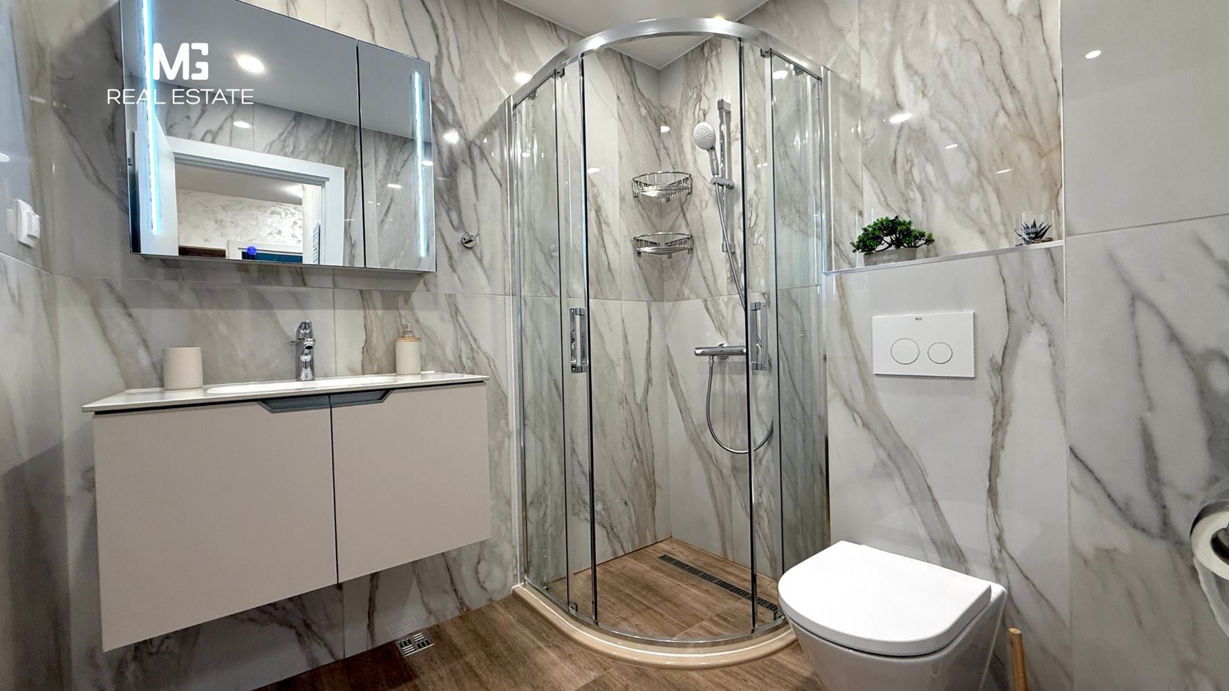 Луксозен 3-стаен - кв. Малинова долина - 0