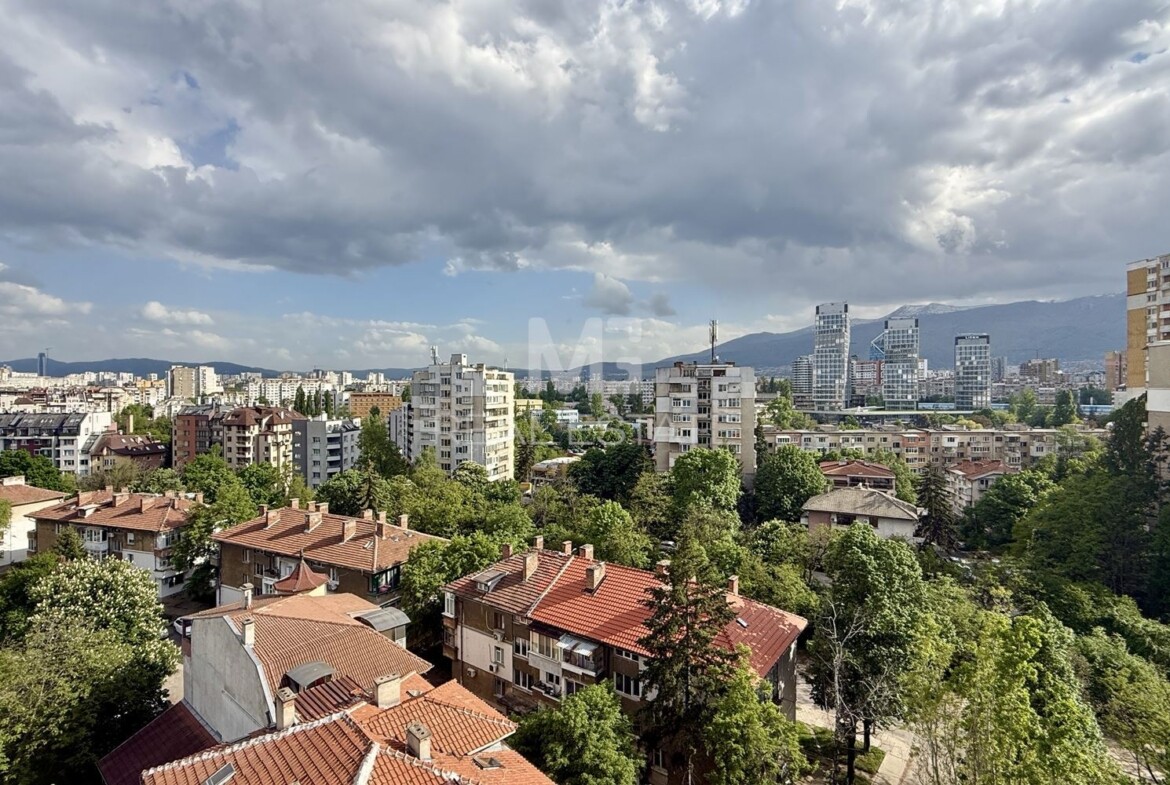 3-стаен ПОД НАЕМ - кв. Изток - 0