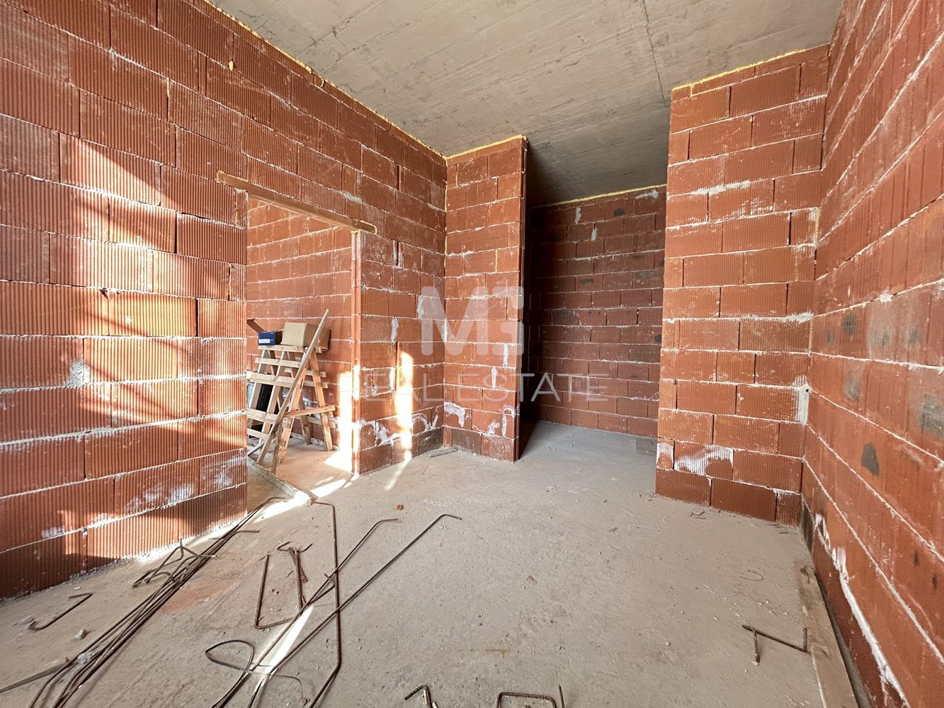 2-room, Malinova Dolina quarter - B001 - 0